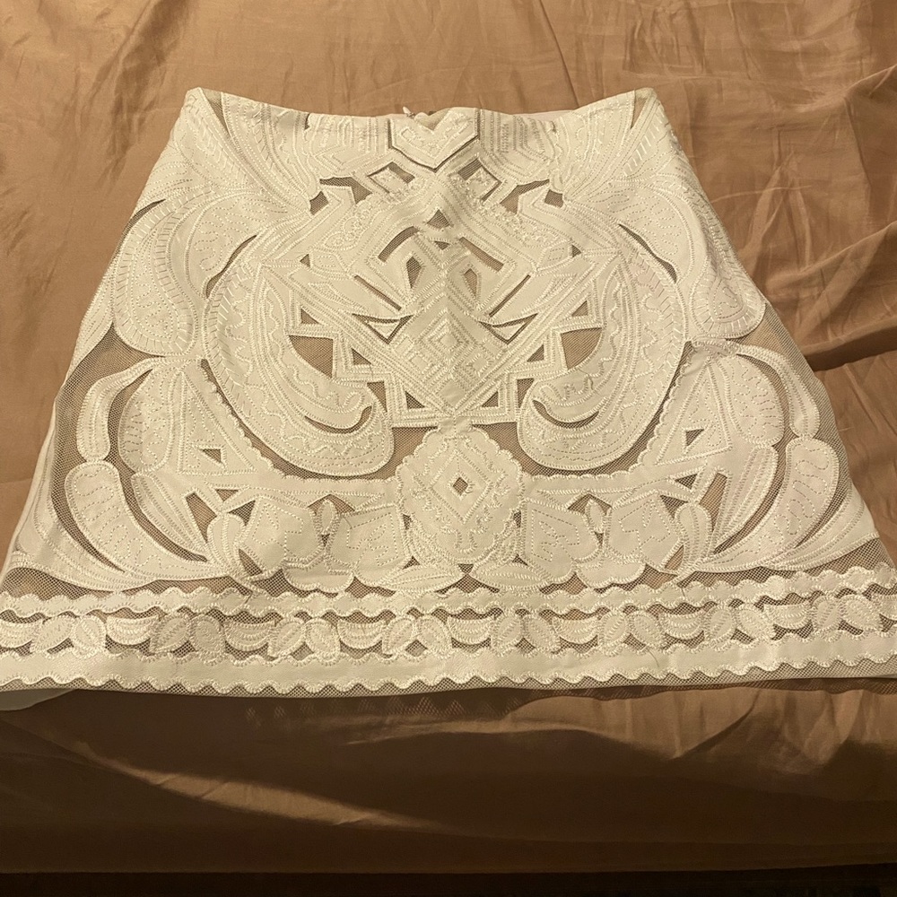Bebe mini skirt